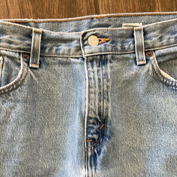 Vintage Levi’s 505 Jeans - Picture 2 of 10